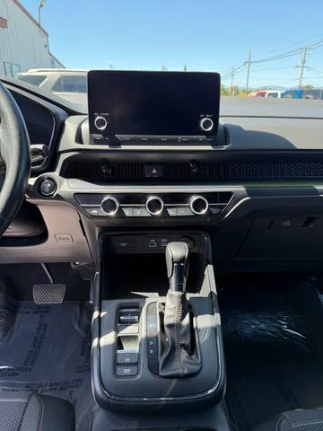 2023 Honda CR-V Hybrid Unknown