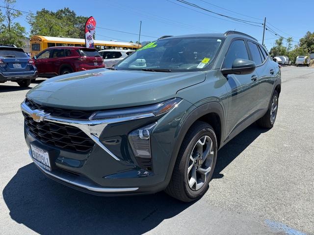 2026 Chevrolet Trax FWD LT