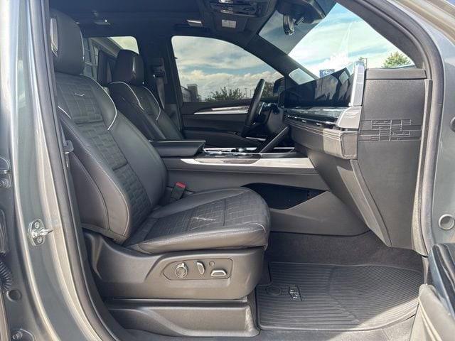 2025 Cadillac Escalade V-Series