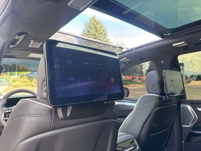 2025 Cadillac Escalade V-Series