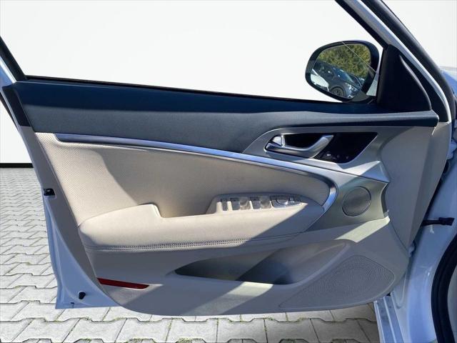 2026 Genesis G70 2.5T RWD Prestige