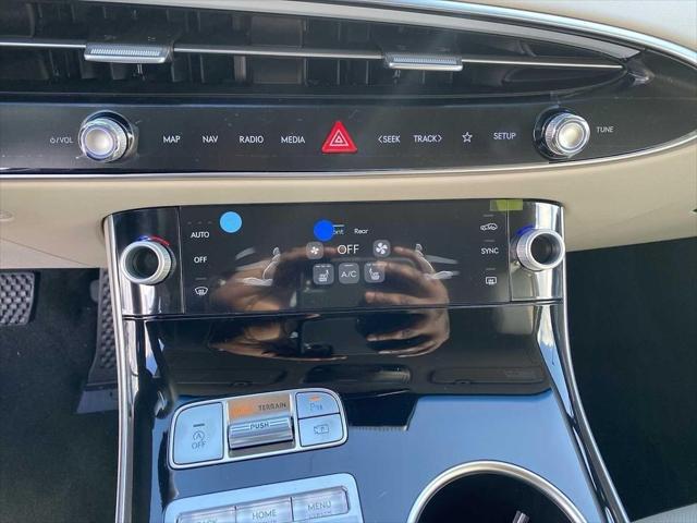 2026 Genesis GV70 2.5T