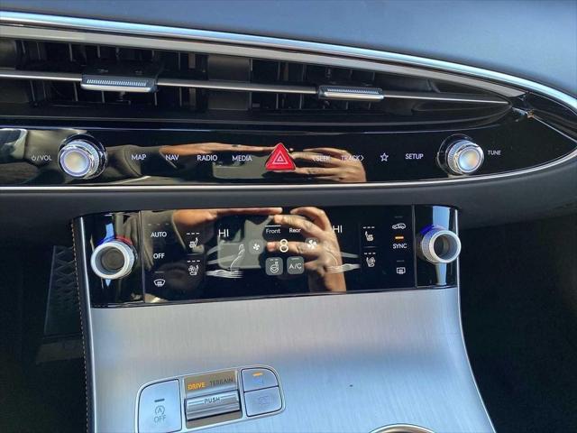 2026 Genesis GV70 3.5T Sport Advanced