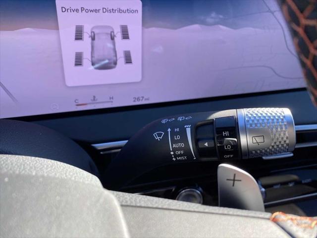 2026 Genesis GV70 3.5T Sport Advanced
