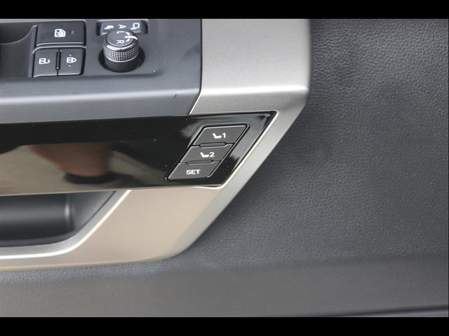 2026 Toyota Tundra Limited CrewMax 5.5' Bed