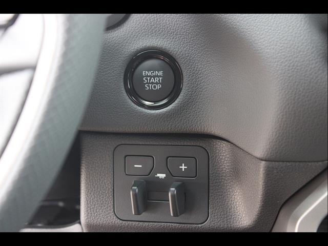 2026 Toyota Tundra Limited CrewMax 5.5' Bed