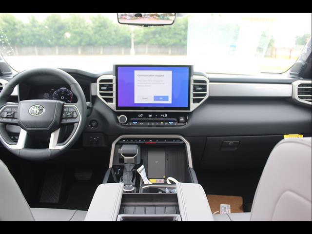 2026 Toyota Tundra Limited CrewMax 5.5' Bed