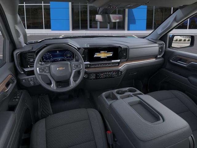 2026 Chevrolet Silverado 1500 4WD Crew Cab Standard Bed LT