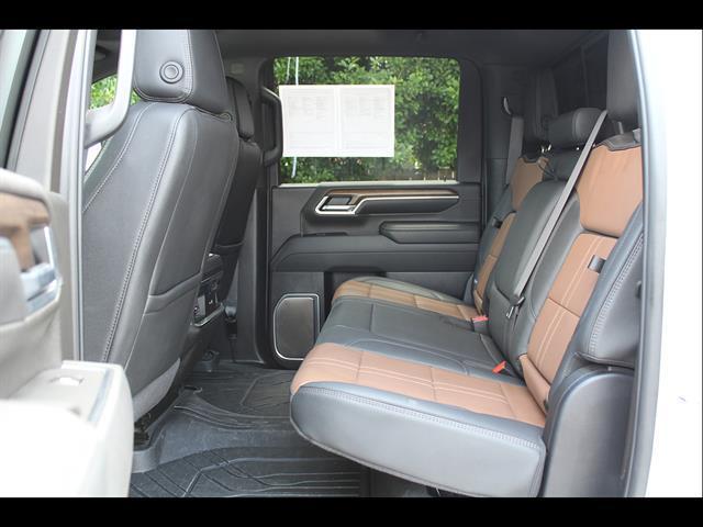 2025 Chevrolet Silverado 2500HD 4WD Crew Cab Standard Bed High Country