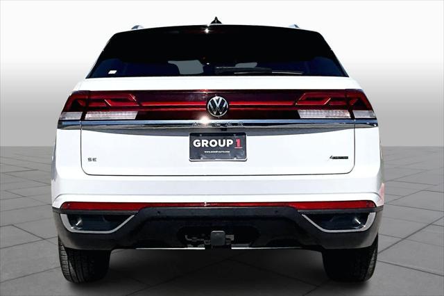 2024 Volkswagen Atlas Cross Sport 2.0T SE w/Technology