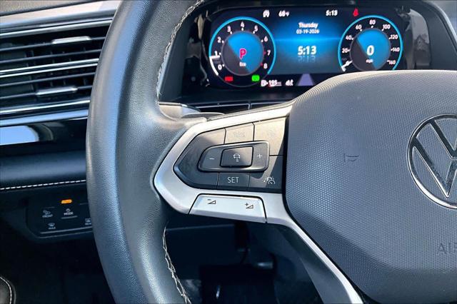 2024 Volkswagen Atlas Cross Sport 2.0T SE w/Technology