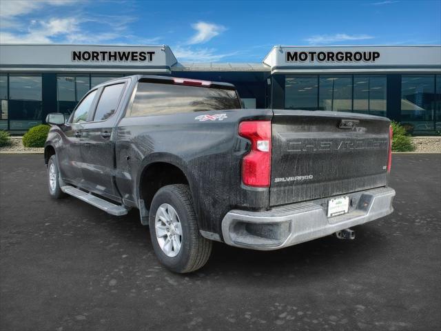2023 Chevrolet Silverado 1500 4WD Crew Cab Standard Bed LT