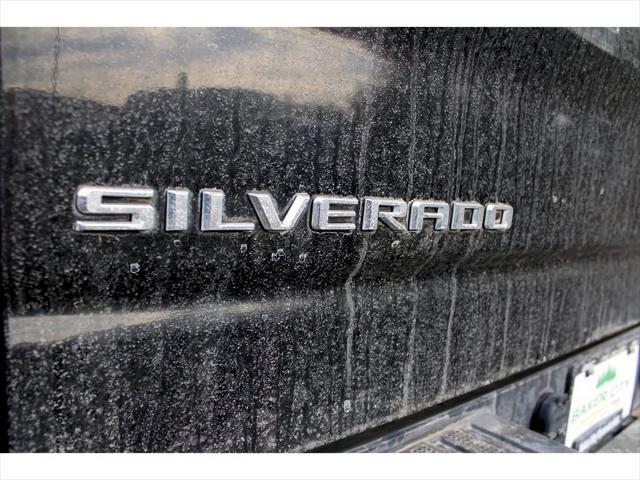 2023 Chevrolet Silverado 1500 4WD Crew Cab Standard Bed LT