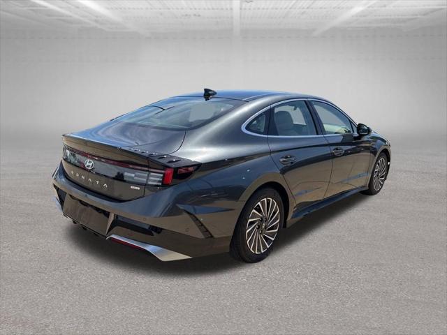 2025 Hyundai Sonata Hybrid Limited