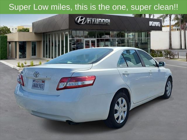 2011 Toyota Camry LE