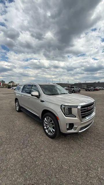 2021 GMC Yukon XL 4WD SLT for sale in Lansing, MI