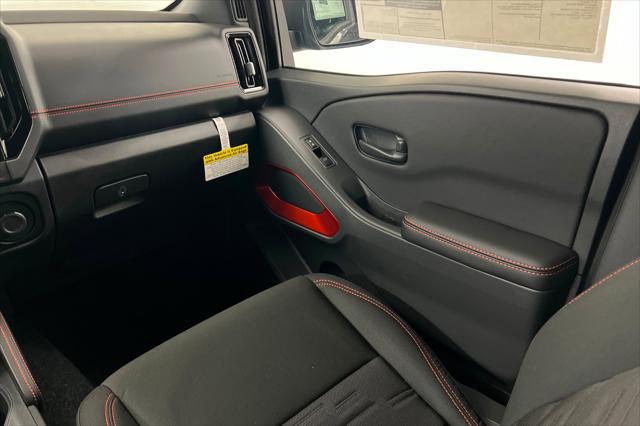 2026 Nissan Frontier Crew Cab Long Bed PRO-4X 4x4