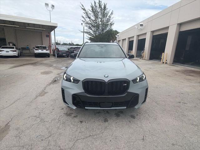 2025 BMW X5 M60i