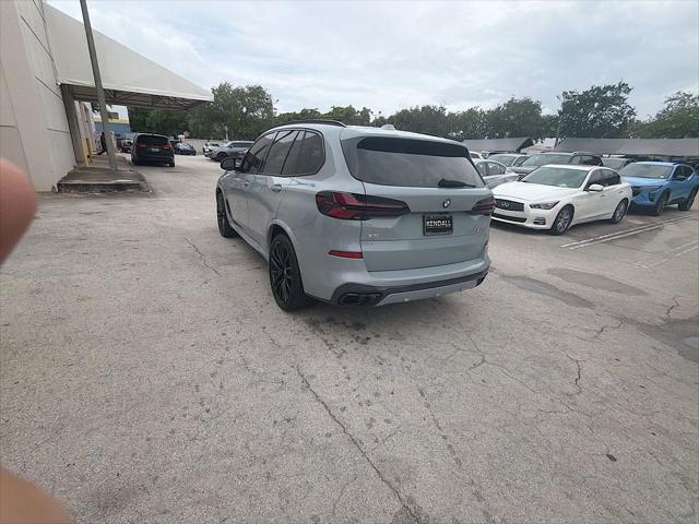 2025 BMW X5 M60i