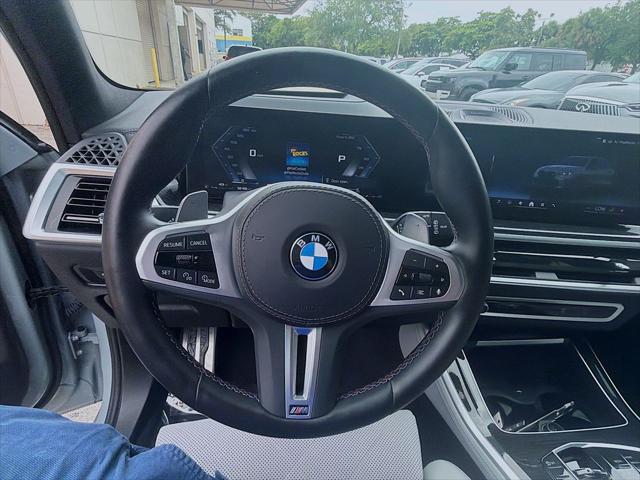 2025 BMW X5 M60i