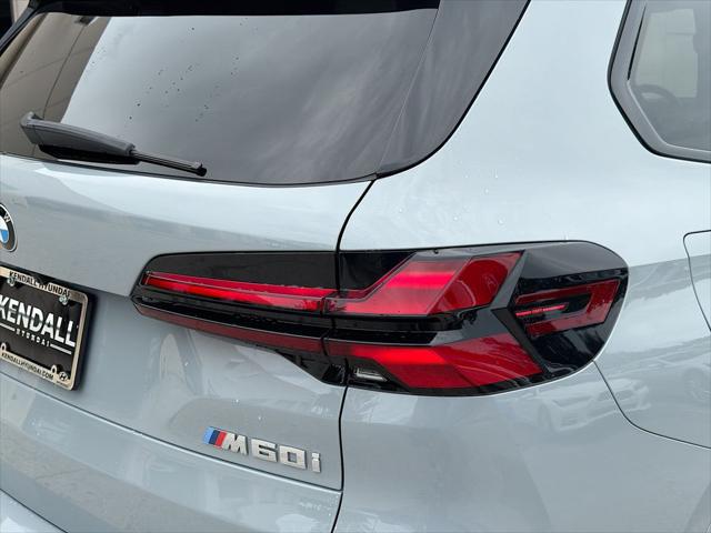 2025 BMW X5 M60i