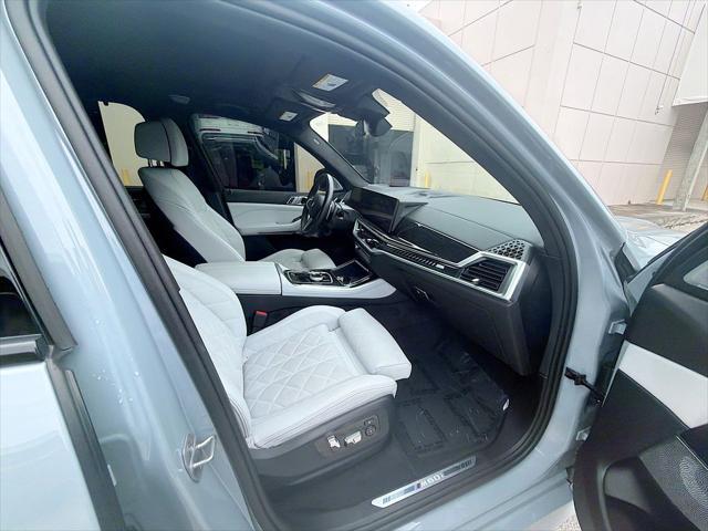 2025 BMW X5 M60i