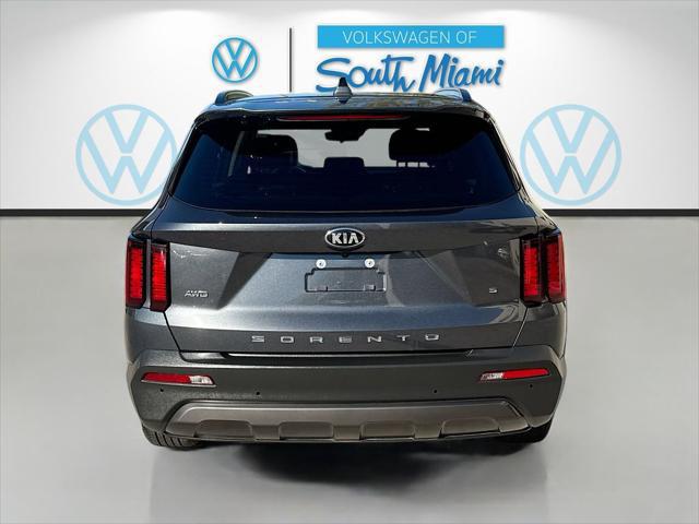 2021 Kia Sorento S