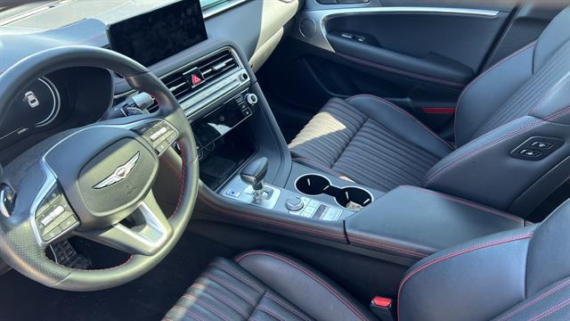 2024 Genesis G70 2.5T AWD