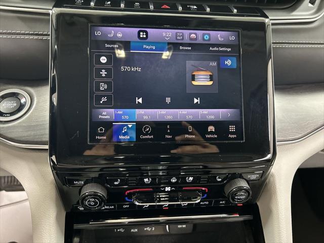 2022 Jeep Grand Cherokee Overland 4x4