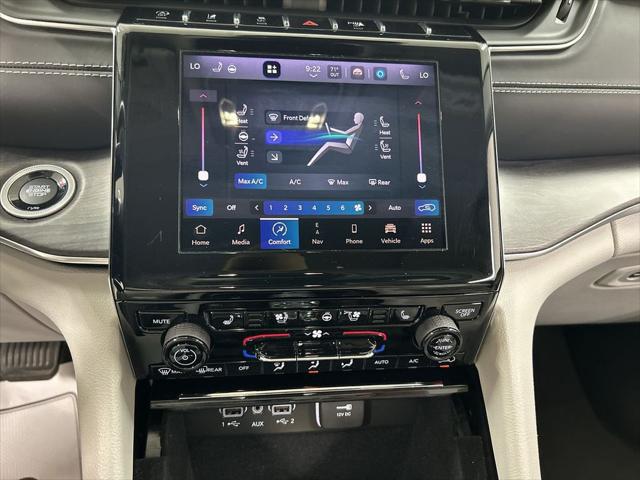 2022 Jeep Grand Cherokee Overland 4x4