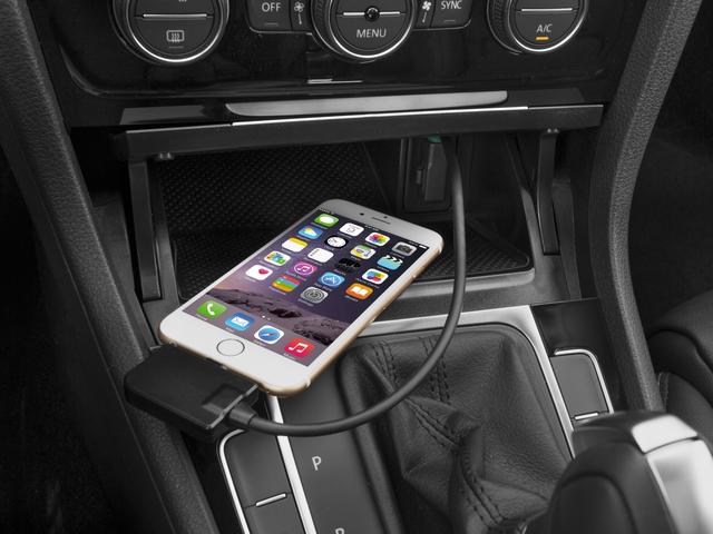 2016 Volkswagen Golf SportWagen TSI S 4-Door