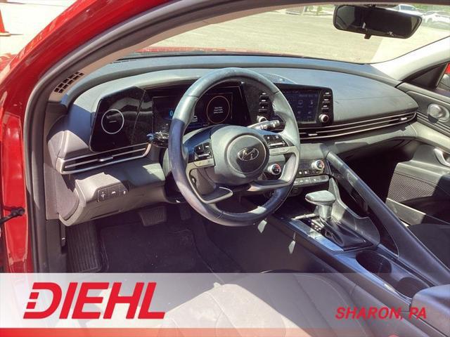 2022 Hyundai Elantra SEL