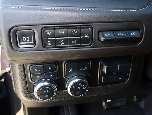 2024 GMC Yukon XL 4WD Denali Ultimate