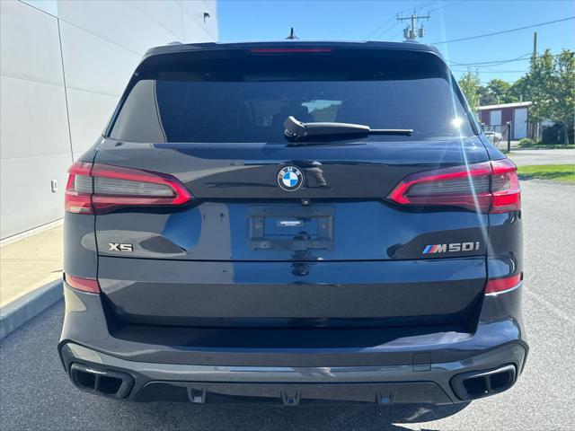 2020 BMW X5 M50i