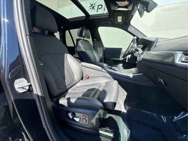 2020 BMW X5 M50i