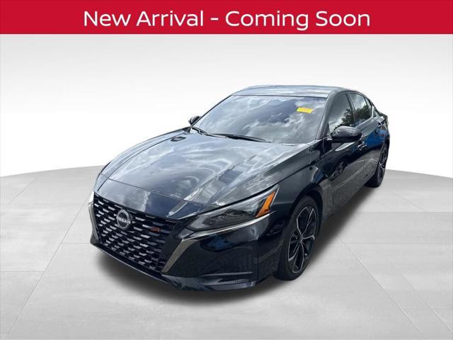 2025 Nissan Altima SR FWD
