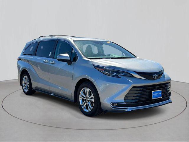 2024 Toyota Sienna Platinum for sale in AVENEL, NJ