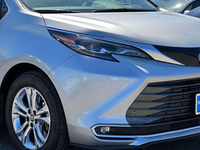 2024 Toyota Sienna Platinum