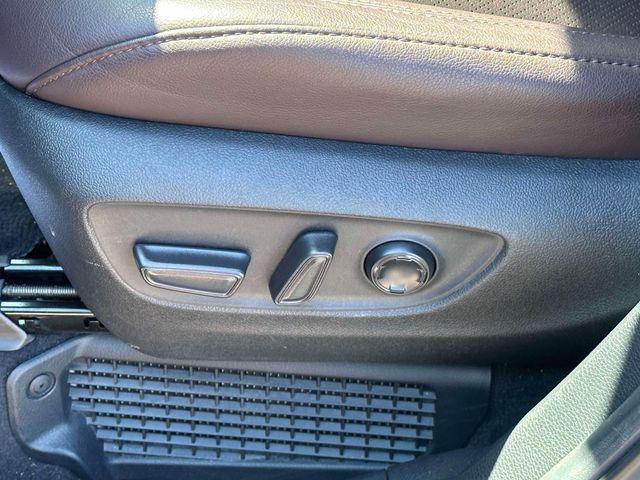 2024 Toyota Sienna Platinum