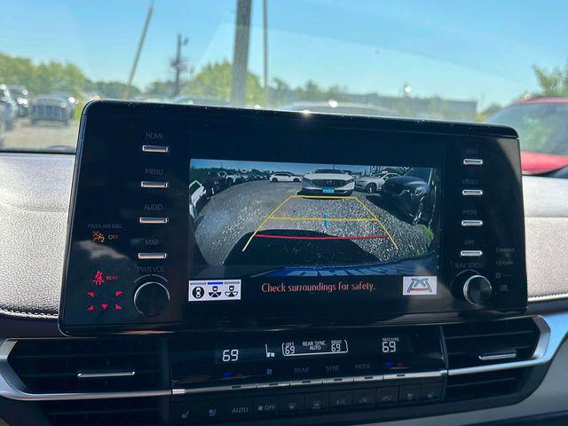 2024 Toyota Sienna Platinum