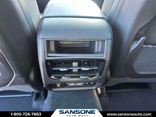 2022 Jeep Grand Cherokee Overland 4x4
