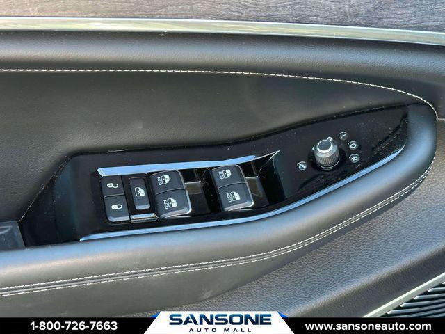 2022 Jeep Grand Cherokee Overland 4x4