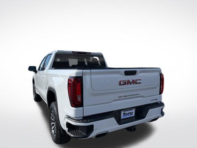 2023 GMC Sierra 1500 4WD Crew Cab Short Box AT4