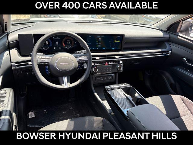 2026 Hyundai Tucson Hybrid Blue SE