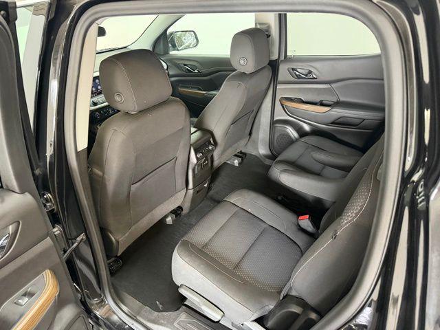 2022 GMC Acadia FWD SLE