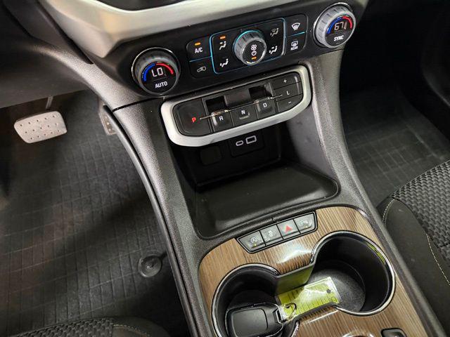 2022 GMC Acadia FWD SLE