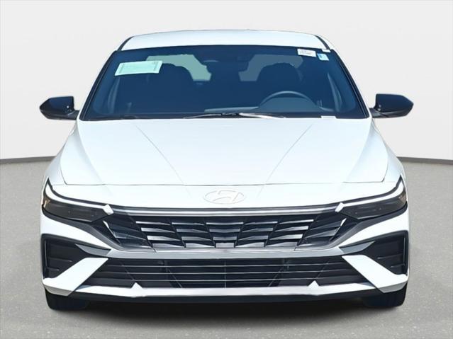 2025 Hyundai Elantra Hybrid SEL Sport