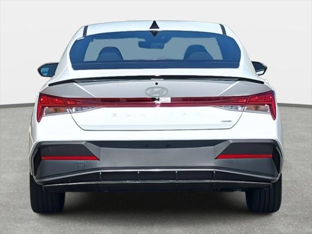 2025 Hyundai Elantra Hybrid SEL Sport