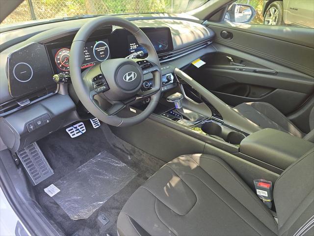 2025 Hyundai Elantra Hybrid SEL Sport