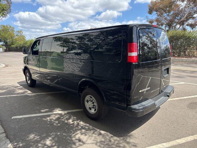 2025 Chevrolet Express Passenger RWD 3500 Extended Wheelbase LS